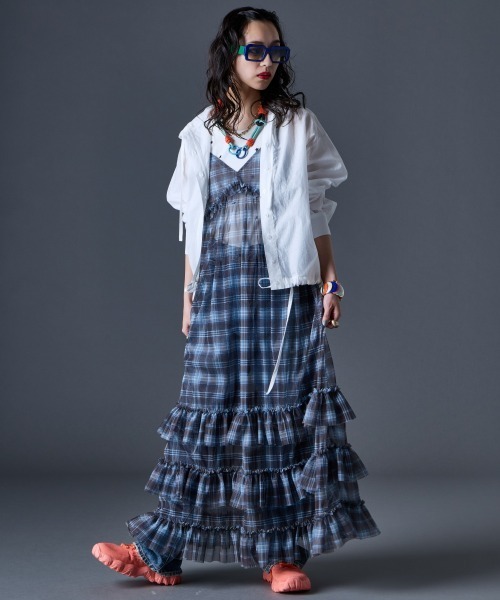 GEVS.（ジェイヴィス）の「シアーチェックキャミソールワンピース＜大きいサイズ有＞GEVS.（ワンピース・レディース・ピンク系/ブルー系・LL/L/M/5L/4L/3L）」の12枚目の写真
