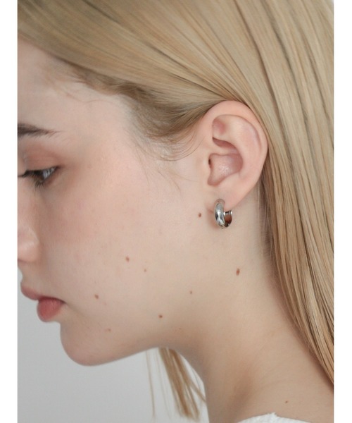 Bilan(ビラン)の「【BILAN】ワンタッチフープピアス(サージカルステンレス)(ピアス(両耳用)・レディース・シルバー/ゴールド・FREE)」の18枚目の写真