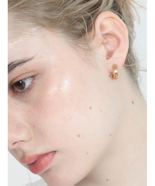 Bilan(ビラン)の「【BILAN】ワンタッチフープピアス(サージカルステンレス)(ピアス(両耳用)・レディース・シルバー/ゴールド・FREE)」の8枚目の写真