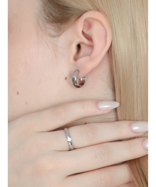 Bilan(ビラン)の「【BILAN】ワンタッチフープピアス(サージカルステンレス)(ピアス(両耳用)・レディース・シルバー/ゴールド・FREE)」の15枚目の写真