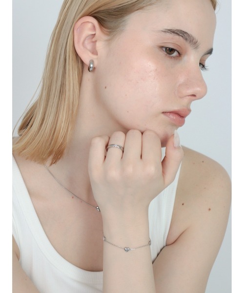 Bilan(ビラン)の「【BILAN】ワンタッチフープピアス(サージカルステンレス)(ピアス(両耳用)・レディース・シルバー/ゴールド・FREE)」の10枚目の写真