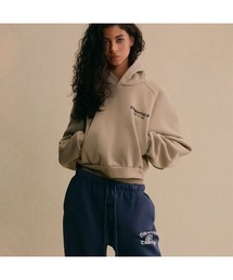 FOG ESSENTIALS | フィア オブ ゴッド エッセンシャルズ 【Fear of God ESSENTIALS】 - ウィメンズ フリース パーカー【FLEECE CROPPED HOODIE DESERT SAND 192HO247417FW】(パーカー)