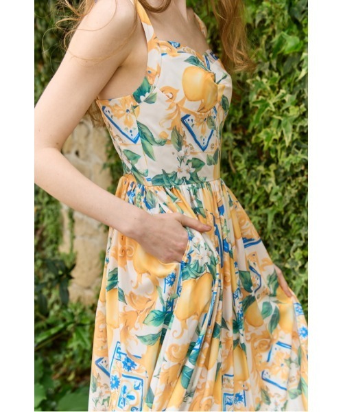 ERADIE(エラディエ)の「Printed Bustier Dress プリントビスチェワンピース(ワンピース・レディース・ホワイト系その他/イエロー系その他・FREE)」の10枚目の写真