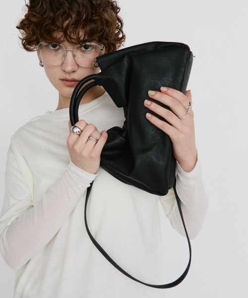 arholiday.standard（エーアールホリデースタンダード）の「2way ring handle gathered bag / 2WAYリングハンドルギャザーバッグ（ハンドバッグ・レディース・ブラウン/ブラック・FREE）」の5枚目の写真