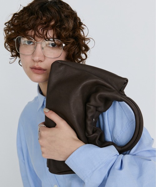 arholiday.standard（エーアールホリデースタンダード）の「2way ring handle gathered bag / 2WAYリングハンドルギャザーバッグ（ハンドバッグ・レディース・ブラウン/ブラック・FREE）」の13枚目の写真