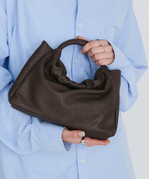 arholiday.standard（エーアールホリデースタンダード）の「2way ring handle gathered bag / 2WAYリングハンドルギャザーバッグ（ハンドバッグ・レディース・ブラウン/ブラック・FREE）」の12枚目の写真