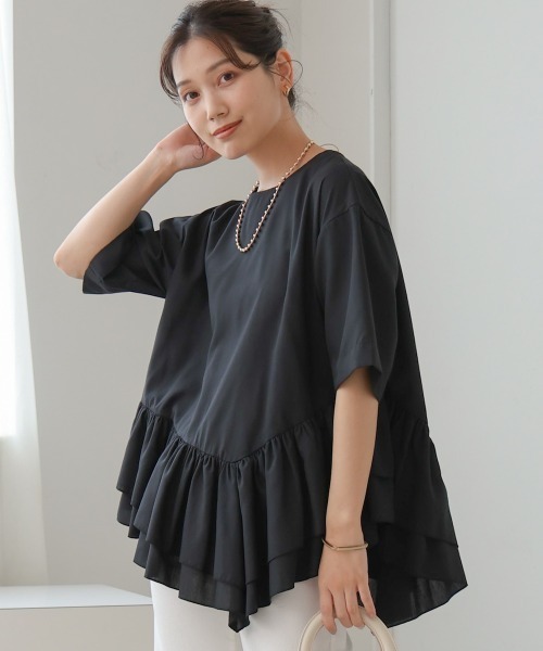 Bou Jeloud(ブージュルード)の「ペプラムフリルTシャツブラウス(シャツ/ブラウス・レディース・オフホワイト・MEDIUM)」の2枚目の写真