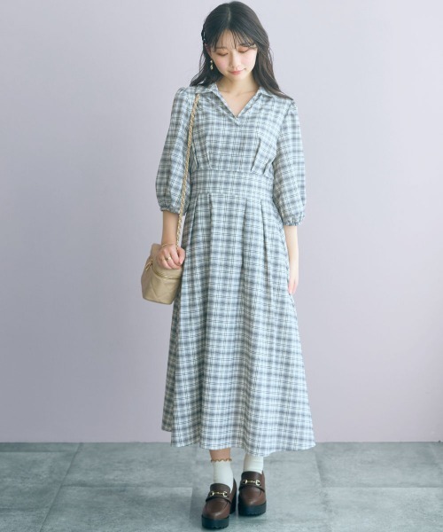 marun(マルン)の「<大きいサイズ>チェック柄スキッパーワンピース marun(ワンピース・レディース・ブラック系/ピンク系・L/4L/3L/LL/5L)」の1枚目の写真