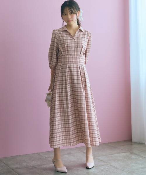 marun(マルン)の「<大きいサイズ>チェック柄スキッパーワンピース marun(ワンピース・レディース・ブラック系/ピンク系・L/4L/3L/LL/5L)」の18枚目の写真