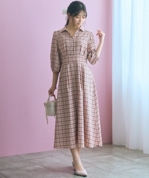 marun(マルン)の「<大きいサイズ>チェック柄スキッパーワンピース marun(ワンピース・レディース・ブラック系/ピンク系・L/4L/3L/LL/5L)」の21枚目の写真