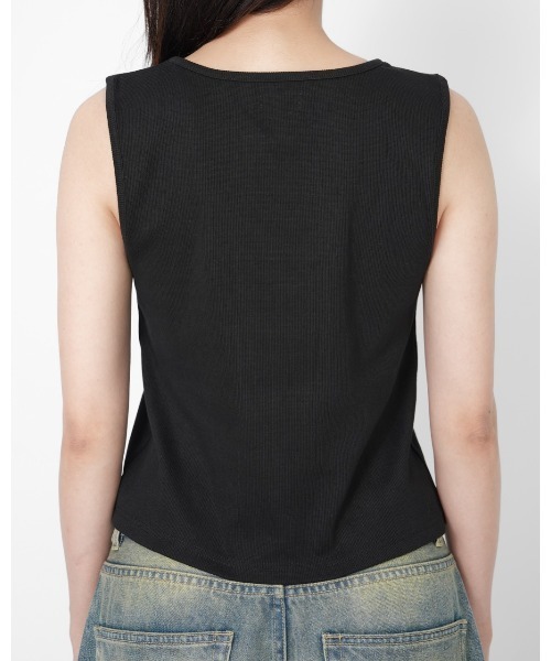 YOOU(ユー)の「DOCKIONG TANKTOP(Tシャツ/カットソー・レディース・ブラック/ベージュ・FREE)」の5枚目の写真