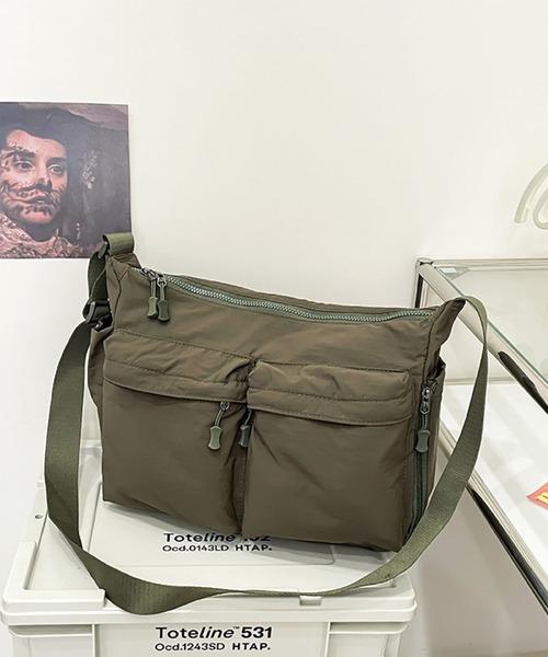 WESTBOY(ウエストボーイ)の「Y2K ツインポケット ナイロンショルダーバッグ WO26W2BG04(ショルダーバッグ・メンズ・グリーン/ブラック・FREE)」の16枚目の写真