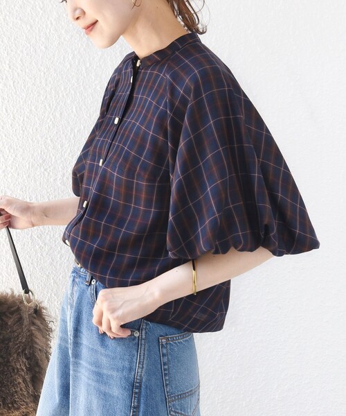 SHIPS(シップス)の「〈手洗い可能〉キュプラ混 タータン チェック ブラウス(シャツ/ブラウス・レディース・ネイビー/ベージュ系・ONE SIZE)」の13枚目の写真