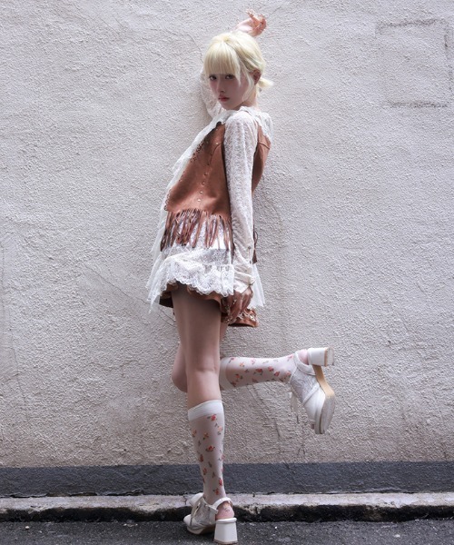 myu:loret(ミュウロレット)の「フリルレースショートパンツ(その他パンツ・レディース・ケミカルウォッシュ/キャメル・FREE)」の7枚目の写真