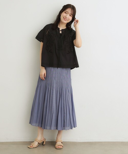 LAURA ASHLEY(ローラアシュレイ)の「【洗える/コットン100%】カットワークレースブラウス(シャツ/ブラウス・レディース・ブラック/オフホワイト・38)」の13枚目の写真