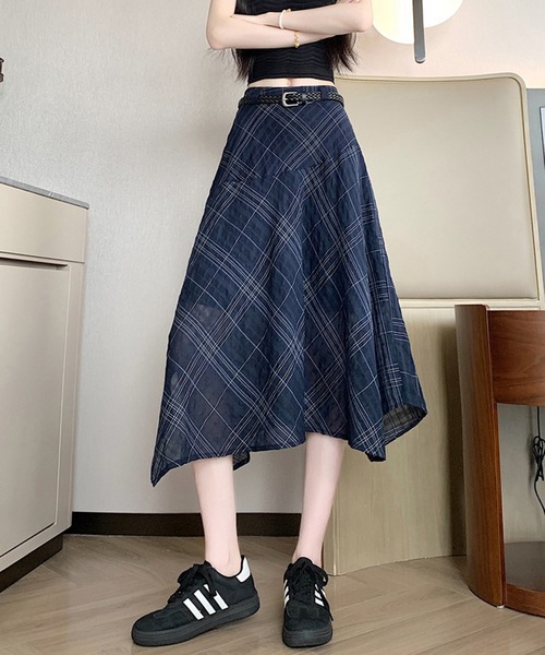 Girly Doll(ガーリードール)の「チェック柄アシメヘムベルト付きスカート(スカート・レディース・ネイビー/ホワイト・M/L)」の22枚目の写真