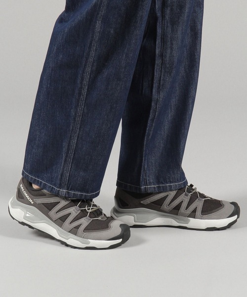 SALOMON(サロモン)の「【SALOMON(サロモン)】XC ROAM LEATHER(スニーカー・メンズ・ブラック・27.5/26.5)」の2枚目の写真