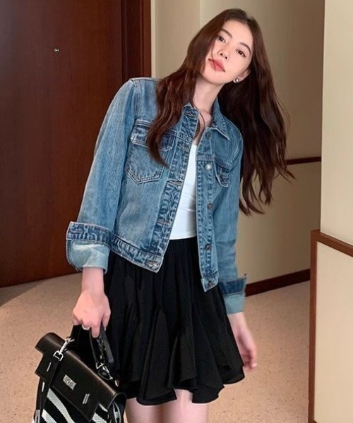 Vipoa(ヴィポア)の「Fairy frill mini skirt(スカート・レディース・ブラック/ホワイト・FREE)」の5枚目の写真