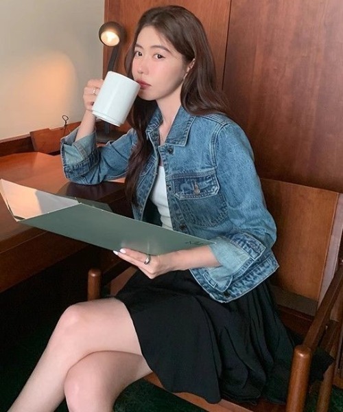 Vipoa(ヴィポア)の「Fairy frill mini skirt(スカート・レディース・ブラック/ホワイト・FREE)」の14枚目の写真