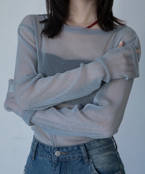 VACANCY(ヴァカンシー)の「【VACANCY公式】ラメクルーシアートップス(Tシャツ/カットソー・レディース・ライトグレー/ブラック/ブラウン/パープル/ブルー・FREE)」の13枚目の写真
