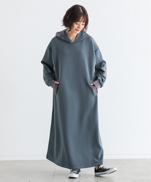 n'OrLABEL(ノアールレーベル)の「モチーフレース付フードワンピース(ワンピース・レディース・カーキ/ブラック/ブルーグリーン・FREE)」の6枚目の写真