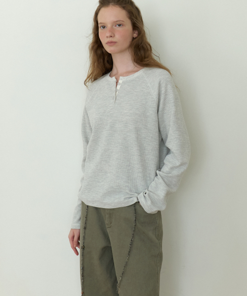 THEMITTEN(ザ・ミトン)の「シルヴァン ワッフルTシャツ(オートメランジ)(Tシャツ/カットソー・レディース・その他・FREE)」の3枚目の写真
