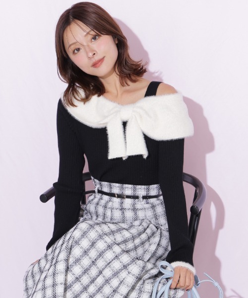 JILL by JILL STUART(ジルバイジルスチュアート)の「フェザーアシメリボンニット(ニット/セーター・レディース・ブラック/ピンク/ホワイト・FREE)」の5枚目の写真