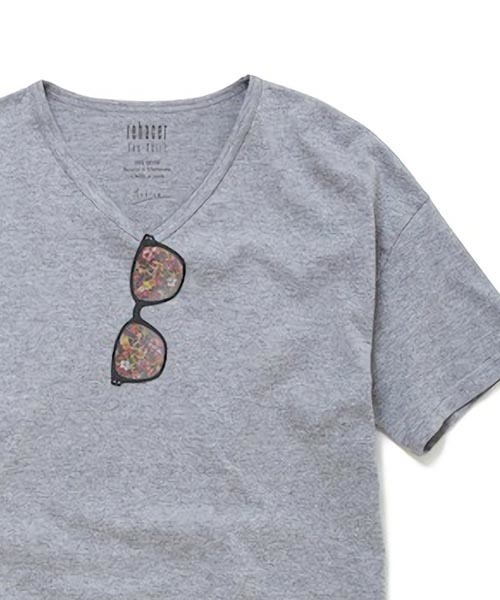 rehacer（レアセル）の「rehacer : Vacation on Japan made body / バケーション Tシャツ メイドインジャパン（Tシャツ/カットソー・メンズ・グレー/チャコールグレー/ホワイト・MEDIUM/SMALL/LARGE）」の3枚目の写真
