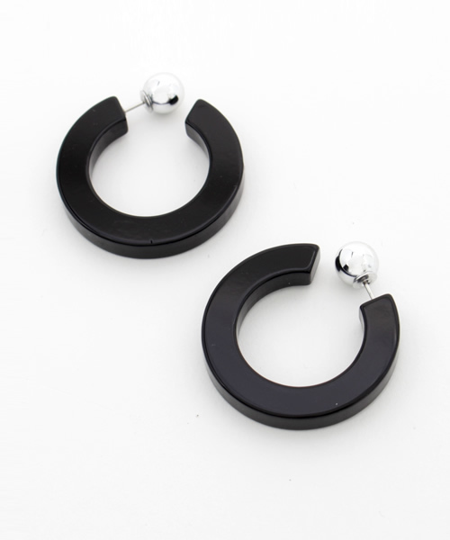 MOUSSY（マウジー）の「HOLE EARRINGS（ピアス（両耳用）・レディース・ブラック/その他/ブラウン系その他・FREE）」の2枚目の写真