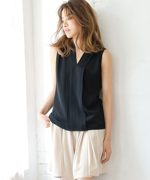 Re:EDIT（リエディ）の「Vネックフロントデザインノースリーブトップス/ブラウス[Re:EDIT/リエディ]（シャツ/ブラウス・レディース・モカ/グレー/ブラック/ホワイト/ピンク・MEDIUM）」の3枚目の写真