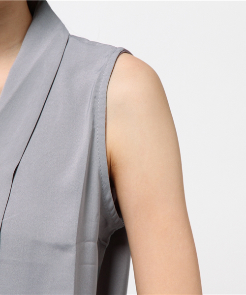 Re:EDIT（リエディ）の「Vネックフロントデザインノースリーブトップス/ブラウス[Re:EDIT/リエディ]（シャツ/ブラウス・レディース・モカ/グレー/ブラック/ホワイト/ピンク・MEDIUM）」の10枚目の写真