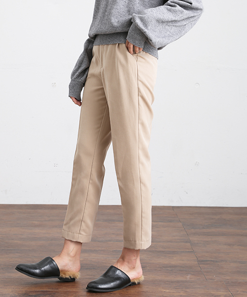 Denime(ドゥニーム)の「ハイウエストテーパードパンツ(その他パンツ・レディース・ベージュ/ブラック系その他・FREE)」の5枚目の写真