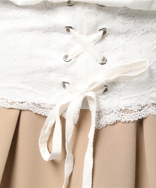 WEGO（ウィゴー）の「WEGO/レースコルセットオフショルカットソー（Tシャツ/カットソー・レディース・ブラック/オフホワイト・FREE）」の9枚目の写真