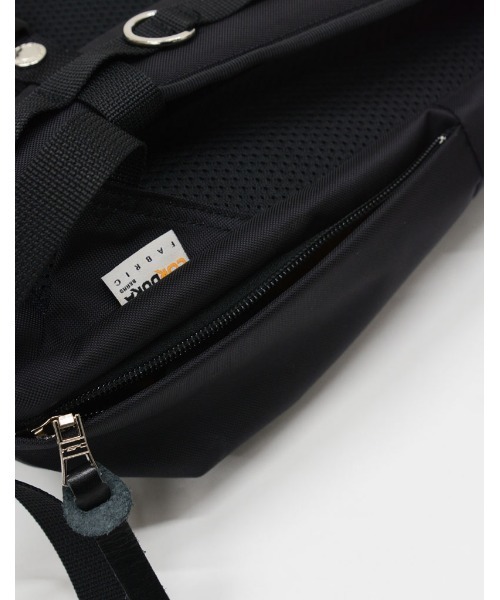 master-piece（マスターピース）の「master-piece / potential　バックパック / 01741-v2（バックパック/リュック・メンズ・ブラック/ネイビー/レッド/キャメル/オリーブ/グリーン/イエロー・FREE）」の11枚目の写真