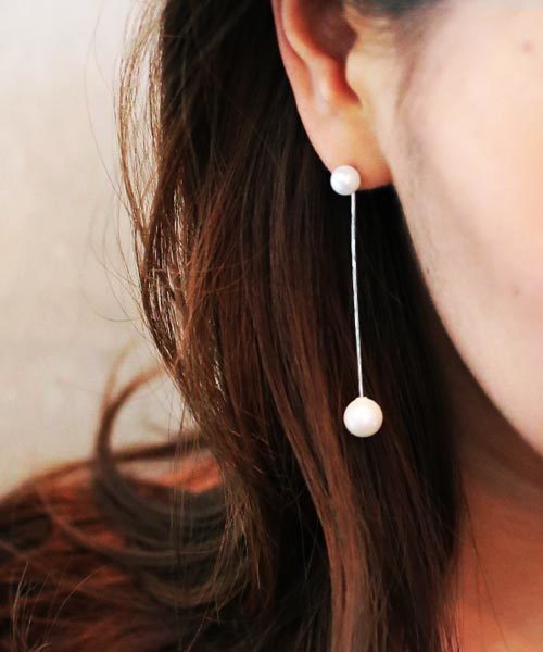 antiqua(アンティカ)の「パールピアス(ピアス(両耳用)・レディース・シルバー/ピンクゴールド・FREE)」の2枚目の写真