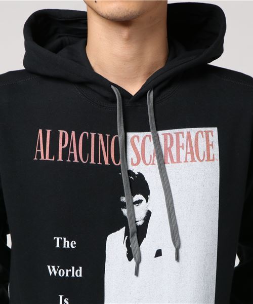 UNCUT BOUND The Standard（アンカットバウンドザスタンダード）の「SCARFACE (スカーフェイス ）CLASSIC  HEAVYWEIGHT HOODIE クラシックへヴィーウェイトプルオーバースウェット（パーカー・メンズ・ブラック・SMALL/MEDIUM/LARGE）」の3枚目の写真