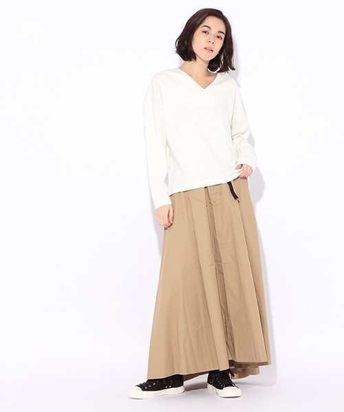 niko and...(ニコアンド)の「TRポリウレタン機能付きVネックプルオーバー(シャツ/ブラウス・レディース・ホワイト/ブラック/その他1/その他2/その他3/ピンク・LARGE/MEDIUM)」の18枚目の写真