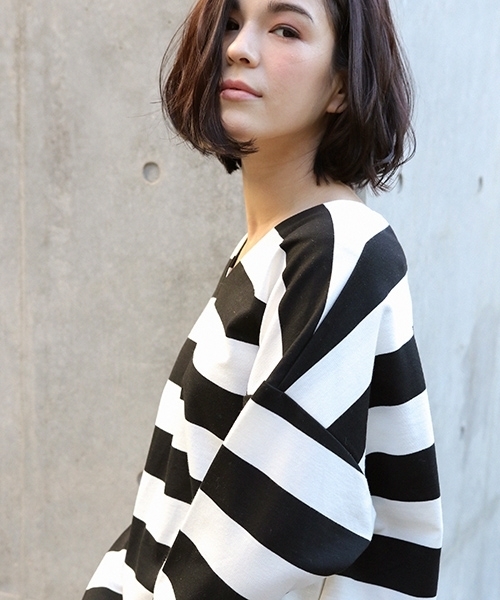 niko and...(ニコアンド)の「TRポリウレタン機能付きVネックプルオーバー(シャツ/ブラウス・レディース・ホワイト/ブラック/その他1/その他2/その他3/ピンク・LARGE/MEDIUM)」の20枚目の写真