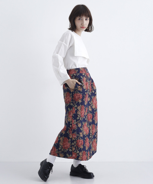 初期　ゴブラン花柄スカート MERLOT（メルロー）の「ゴブラン柄スカート1699（スカート