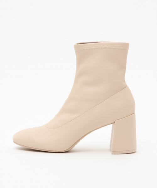 LOWRYS FARM(ローリーズファーム)の「ストレッチブーツ 821239(ブーツ・レディース・ブラック/アイボリー・MEDIUM/LARGE)」の9枚目の写真