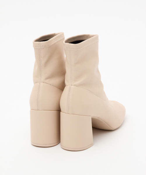 LOWRYS FARM(ローリーズファーム)の「ストレッチブーツ 821239(ブーツ・レディース・ブラック/アイボリー・MEDIUM/LARGE)」の11枚目の写真