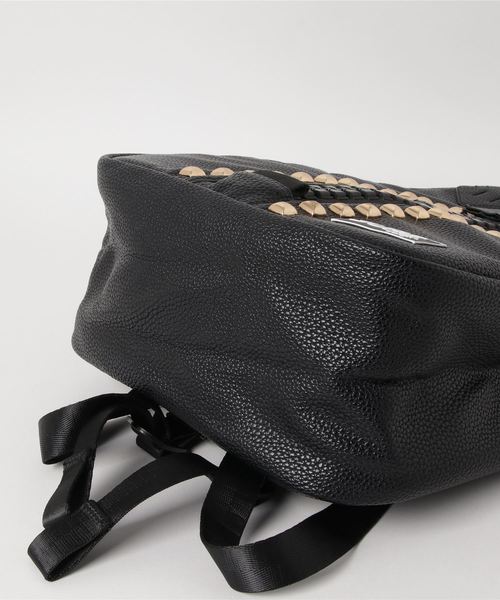 Import & Select(インポートアンドセレクト)の「【SUPE design】MEGA ZIP BACK-PACK STUDS(バックパック/リュック・レディース・ブラック・00)」の2枚目の写真