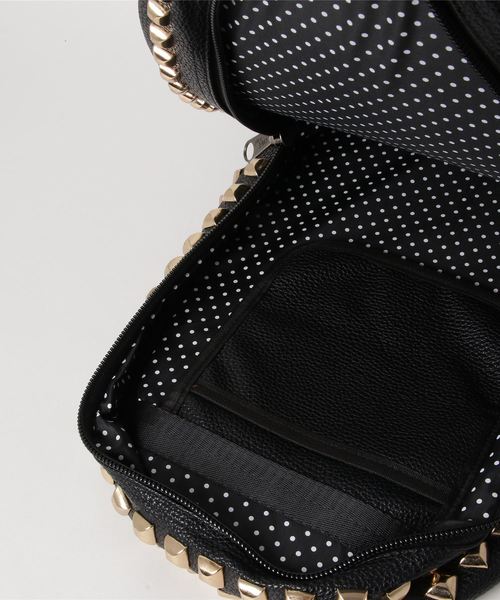 Import & Select(インポートアンドセレクト)の「【SUPE design】MEGA ZIP BACK-PACK STUDS(バックパック/リュック・レディース・ブラック・00)」の3枚目の写真