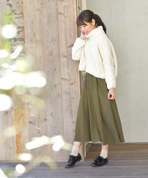 rps（アールピーエス）の「モールタートルケーブルニットプルオーバー（ニット/セーター・レディース・ピンク/アイボリー/ラベンダー・M）」の6枚目の写真