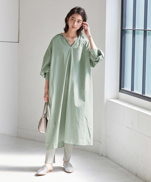 ADAM ET ROPE'(アダムエロペ)の「ギャザーサックワンピース(ワンピース・レディース・ホワイト/ライトグリーン・FREE)」の9枚目の写真