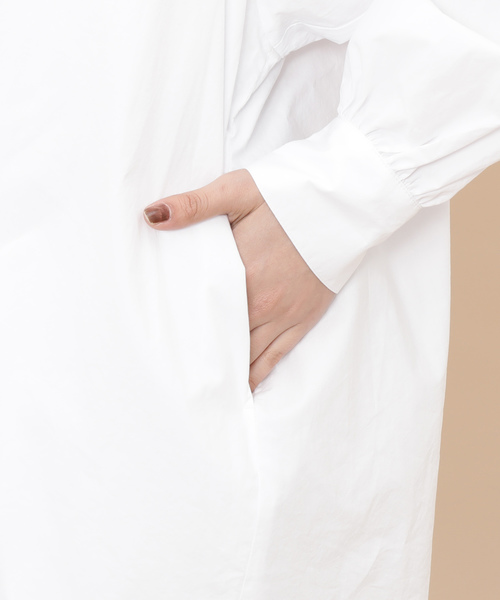 ADAM ET ROPE'(アダムエロペ)の「ギャザーサックワンピース(ワンピース・レディース・ホワイト/ライトグリーン・FREE)」の10枚目の写真