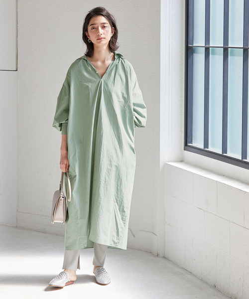 ADAM ET ROPE'(アダムエロペ)の「ギャザーサックワンピース(ワンピース・レディース・ホワイト/ライトグリーン・FREE)」の12枚目の写真