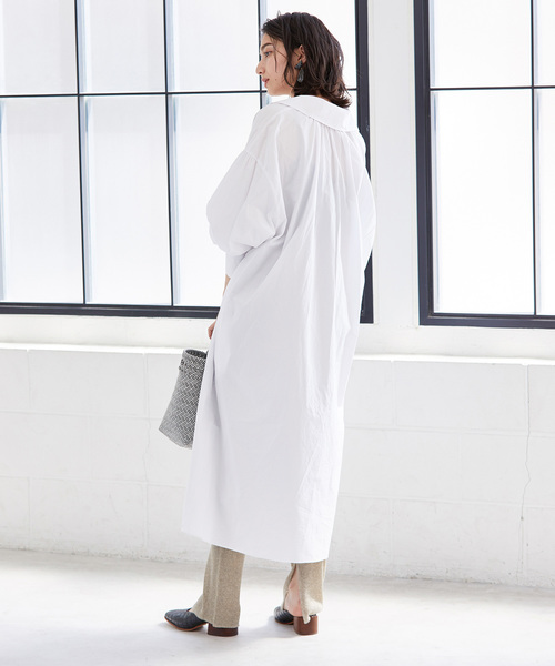 ADAM ET ROPE'(アダムエロペ)の「ギャザーサックワンピース(ワンピース・レディース・ホワイト/ライトグリーン・FREE)」の14枚目の写真