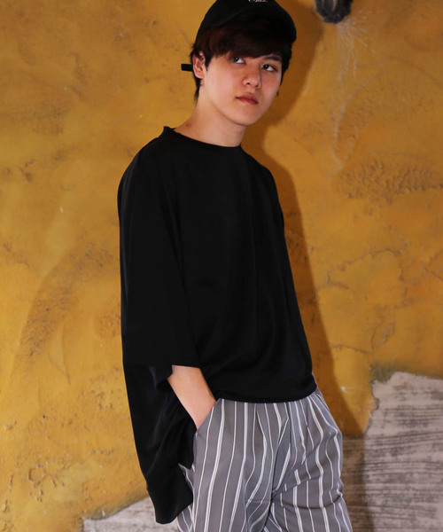 revertical(リバーティカル)の「ストレッチ ポンチ素材 半袖 ビッグTシャツ(Tシャツ/カットソー・メンズ・ホワイト/パープル/ダークオレンジ/ブラック/グレー/ワインレッド・M/L)」の1枚目の写真