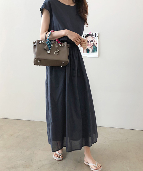 ABITOKYO(アビトーキョー)の「麻ライク マキシワンピース(ワンピース・レディース・アイボリー/ブラック系その他/ブラック/カーキ/キャメル/ダークグリーン/ベージュ系その他/ブラック×ホワイト・FREE)」の14枚目の写真